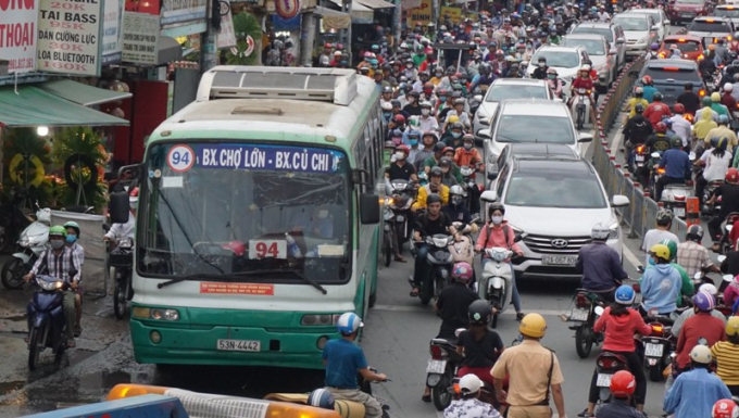 TP.HCM giảm khoảng 2.300 chuyến xe buýt vào dịp Tết Dương lịch 2021.