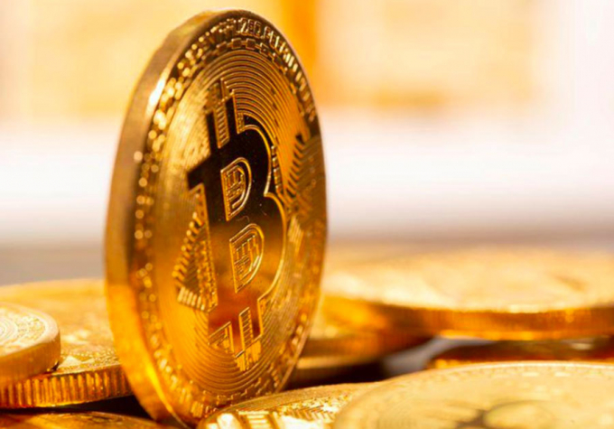 Giá bitcoin và các loại tiền mã hóa có thể tiếp tục tăng trong tương lai gần, nhưng về lâu dài sẽ đối mặt nguy cơ sụp đổ. (Ảnh: Reuters)