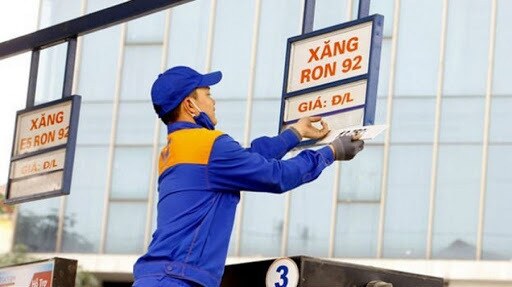 Giá xăng dầu dự báo tăng lần thứ 5 liên tiếp vào ngày mai 26/1.