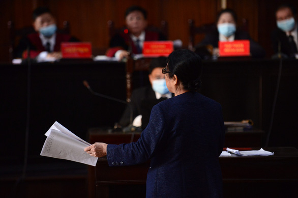 Bà Dương Thị Bạch Diệp tại phiên tòa - Ảnh: QUANG ĐỊNH