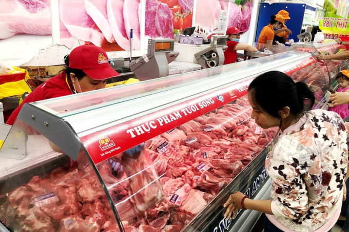 Nhu cầu tiêu thụ thịt bò của người Việt Nam ngày càng tăng khiến nhiều đại gia nhảy vào. Ảnh: TU