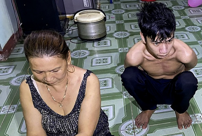Hai mẹ con bà Dung bị cơ quan chức năng Quảng Ngãi bắt giữ. Ảnh: Công an cung cấp.