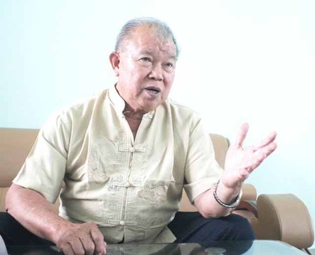 Giáo sư, TS Võ Tòng Xuân, chuyên gia về lúa gạo tại Việt Nam cho rằng: Chuyện để Mỹ đăng ký thương hiệu gạo STT25 là câu chuyện rất