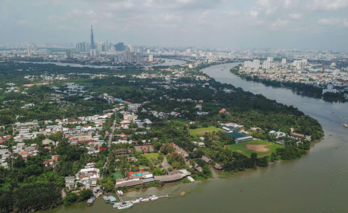 Bị quy hoạch treo, suốt hơn 20 năm, người dân ở bán đảo Thanh Đa (quận Bình Thạnh, TP HCM) vẫn chưa thấy ngày an cư. Ảnh: HOÀNG TRIỀU