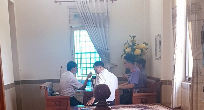 Cơ quan điều tra Viện KSND tối cao làm việc với những người tố cáo ông Đức nhận tiền