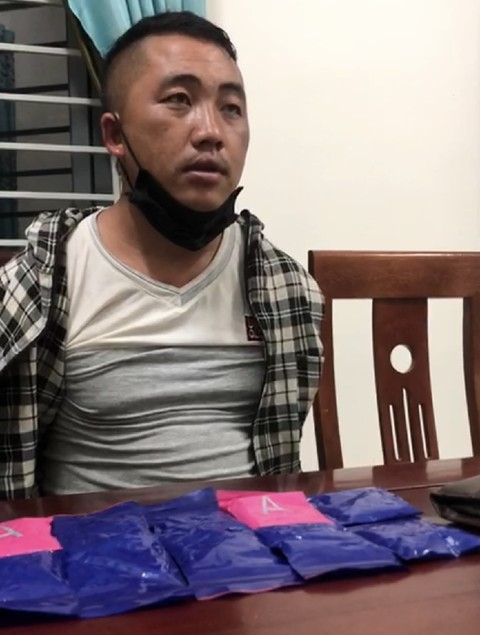 Xồng Bá Giờ cùng tang vật