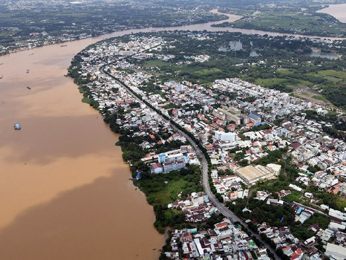 Đường ven sông Đồng Nai, đoạn từ cầu Hóa An đến huyện Vĩnh Cửu, sẽ được xây dựng với tổng vốn đầu tư hơn 1.300 tỉ đồng. Ảnh: VŨ HỘI