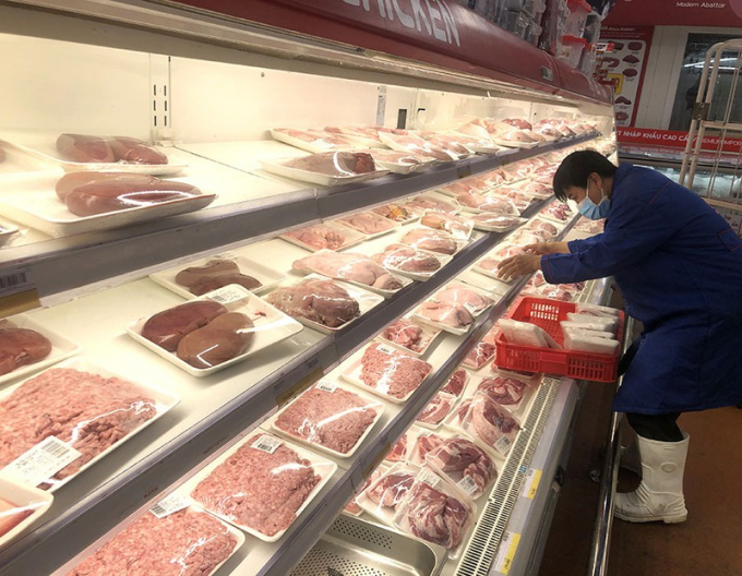 Trong chín tháng đầu năm 2021 tổng cộng lượng thịt heo nhập khẩu là 125.600 tấn. Ảnh minh họa: QUANG HUY