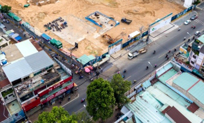 Đây là dự án nhà ở cao tầng duy nhất được hình thành trên trục đường này.