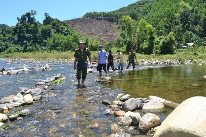 Con sông nơi ông Đinh Văn Soi bị các đối tượng vứt xác sau khi ra tay sát hại