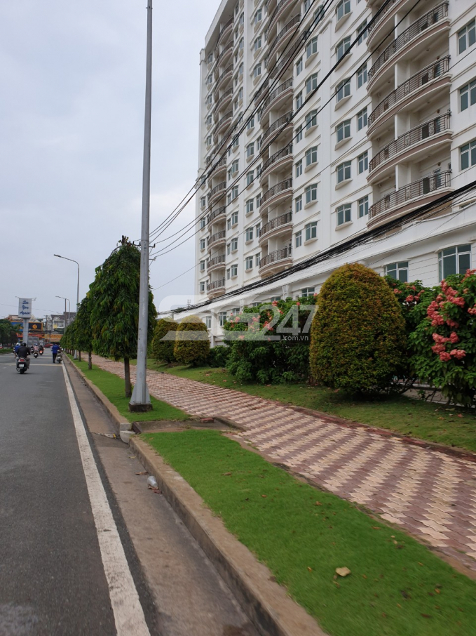 Mặt tiền đường số 1 Khu công nghiệp Loteco