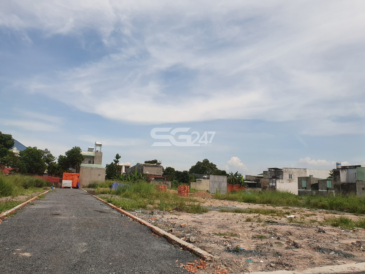 Đường rộng 5m đã được trải đá mi vào thời điểm tháng 11/2019