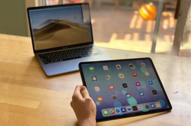 apple