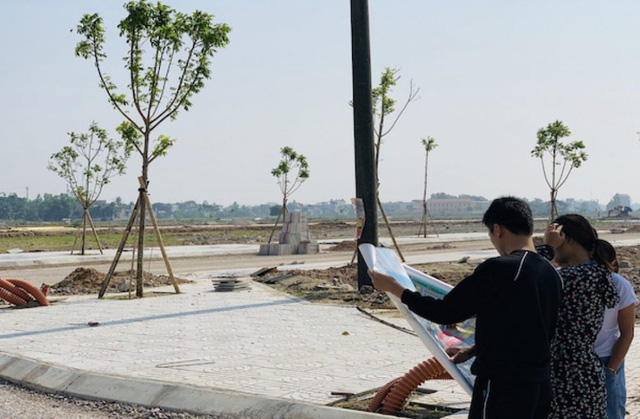 Nhiều quan điểm cho rằng, buôn đất phải có duyên mới kiếm được lời.