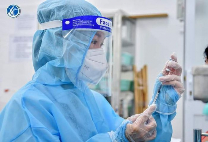 Triển khai tiêm vắc-xin Vero Cell trên địa bàn TP HCM (Ảnh: HCDC)