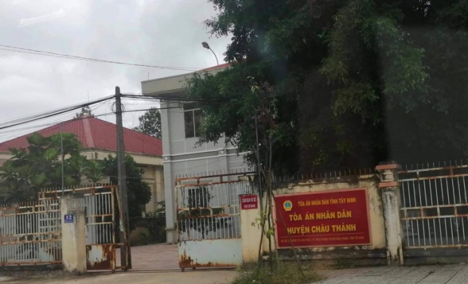 Trụ sở toà án nơi xảy ra hai vụ án tham ô và thiếu trách nhiệm. Ảnh: TM