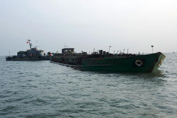 Đồn Biên phòng Bến Đá tạm giữ 4 phương tiện vi phạm để làm rõ vụ việc.