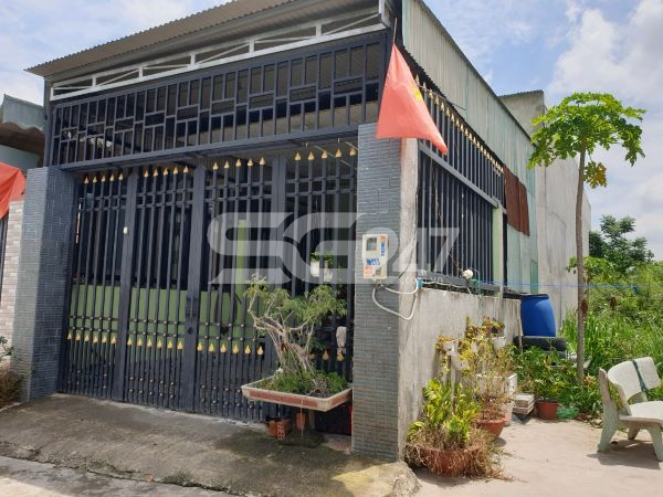 Căn nhà cấp 4 trên thửa 268 tờ 18 Tổ 17, khu phố 4, phường Trảng Dài
