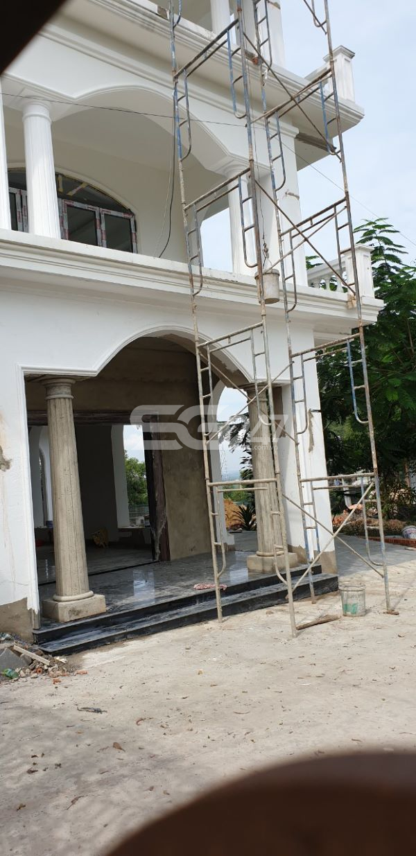 Căn nhà đang được hoàn thiện, hình ảnh ghi nhận vào tháng 11 năm 2021.