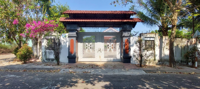 UBND TP.Kon Tum nắn 4 con đường đi qua nhà bà Ánh, vợ của nguyên Bí thư Thành ủy Kon Tum ĐỨC NHẬT