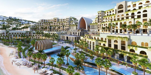 Cưỡi lạc đà ngắm hoàng hôn trên sa mạc tại Cap Padaran Mũi Dinh sẽ mang tới nhiều trải nghiệm mới lạ cho du khách.