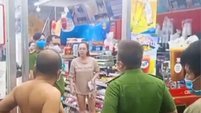 Bà N. cho rằng 'không có dịch' nên không đeo khẩu trang ẢNH: CẮT TỪ CLIP