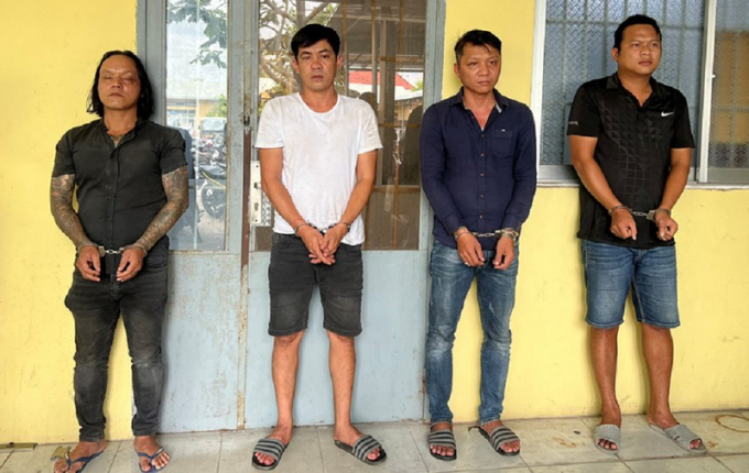 Mai Vũ Lộc (trái) cùng đồng phạm. Ảnh: VŨ HỘI.