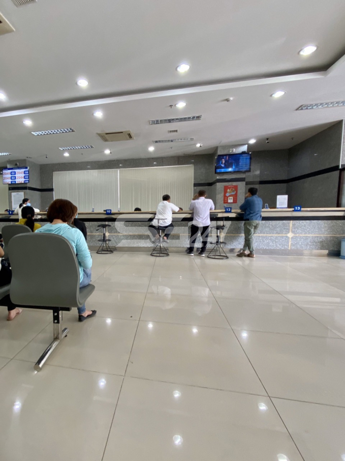 Quang cảnh phòng giao dịch