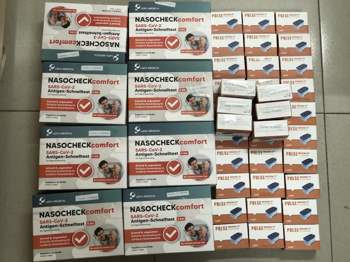 Khẩu trang không rõ nguồn gốc ẢNH: CỤC QUẢN LÝ THỊ TRƯỜNG TP.HCM