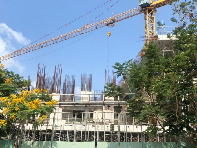 Tháng 03/2020, dự án chỉ vừa xây đến một phần tầng 3 và không xây dựng gì thêm