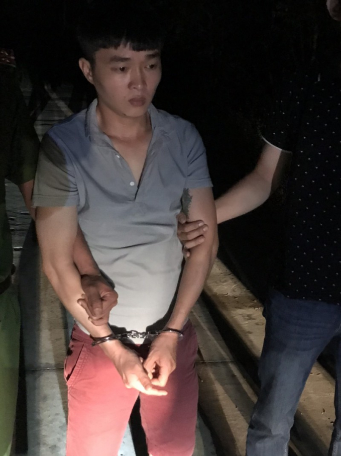 Tên Đức bị các trinh sát bắt giữ. Ảnh: Công an cung cấp