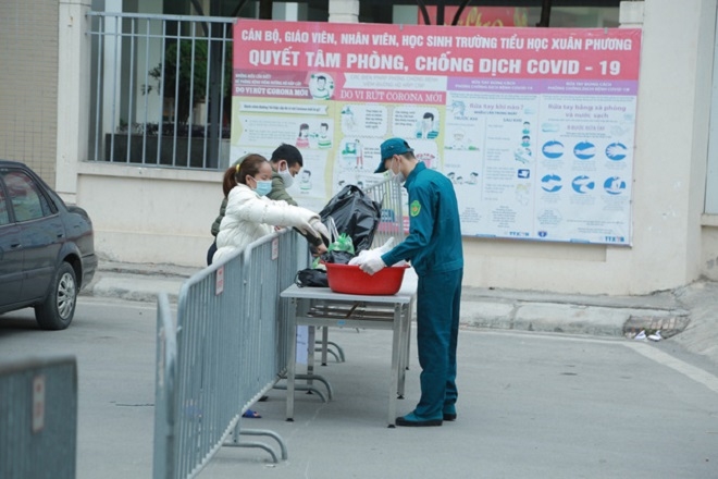Các em học sinh sẽ ở trong khu vực cách ly 21 ngày, trường hợp xấu sẽ phải đón Tết Nguyên đán tại trường. (Ảnh: B.L)