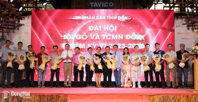 Hiệp hội Gỗ và thủ công mỹ nghệ Đồng Nai (Dowa) đã tổ chức đại hội nhiệm kỳ 6 (2023-2026), 160 đại biểu là các thành viên của hiệp hội tham dự đại hội.