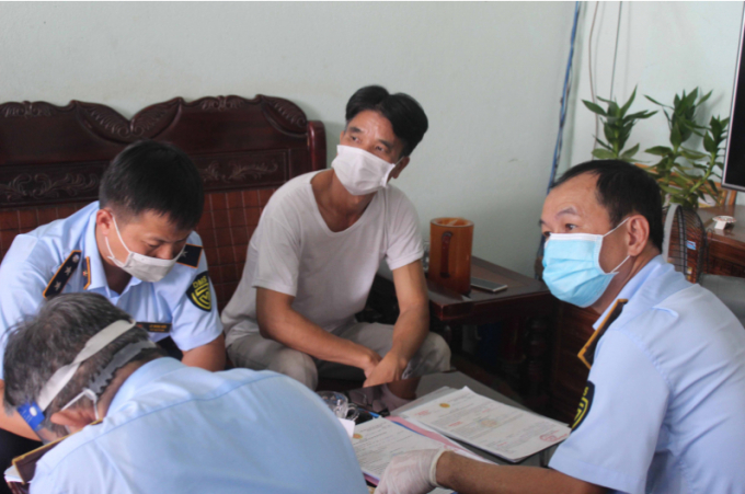 Đoàn kiểm tra làn việc với G.
