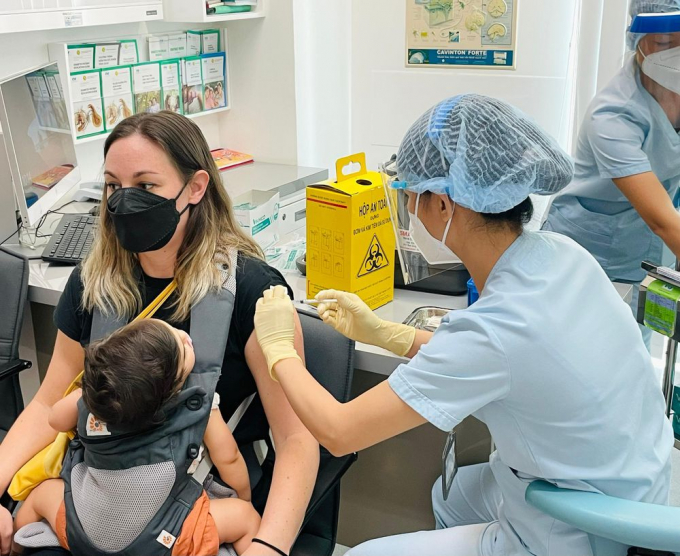 Nhu cầu tiêm vắc xin ở Việt Nam đang rất lớn