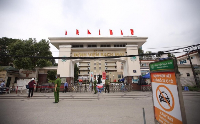 Bệnh viện Bạch Mai.