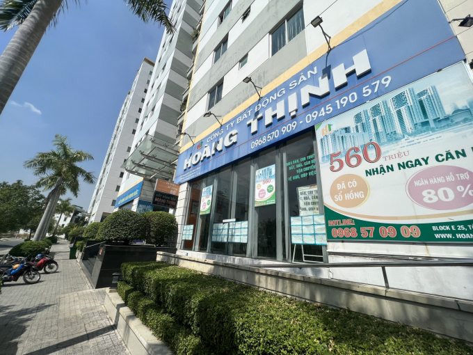 Trụ sở Công ty Bất động sản Hoàng Thịnh tại chung cư Bellaza, quận 7, TPHCM đã đóng cửa