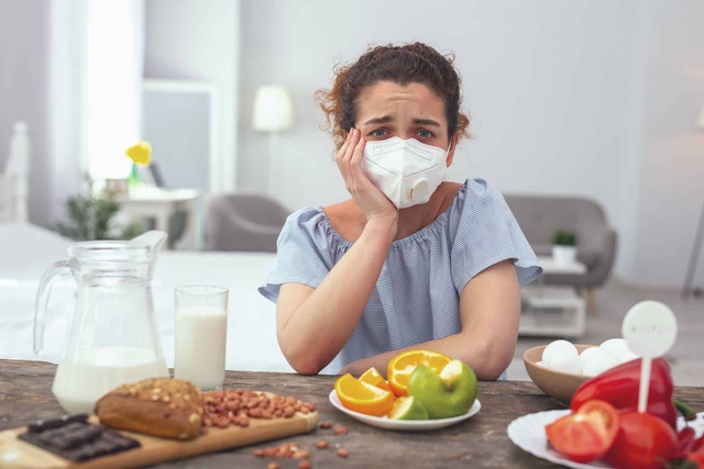 Người bị dị ứng thực phẩm có nguy cơ mắc COVID-19 thấp hơn người không bị dị ứng 50%