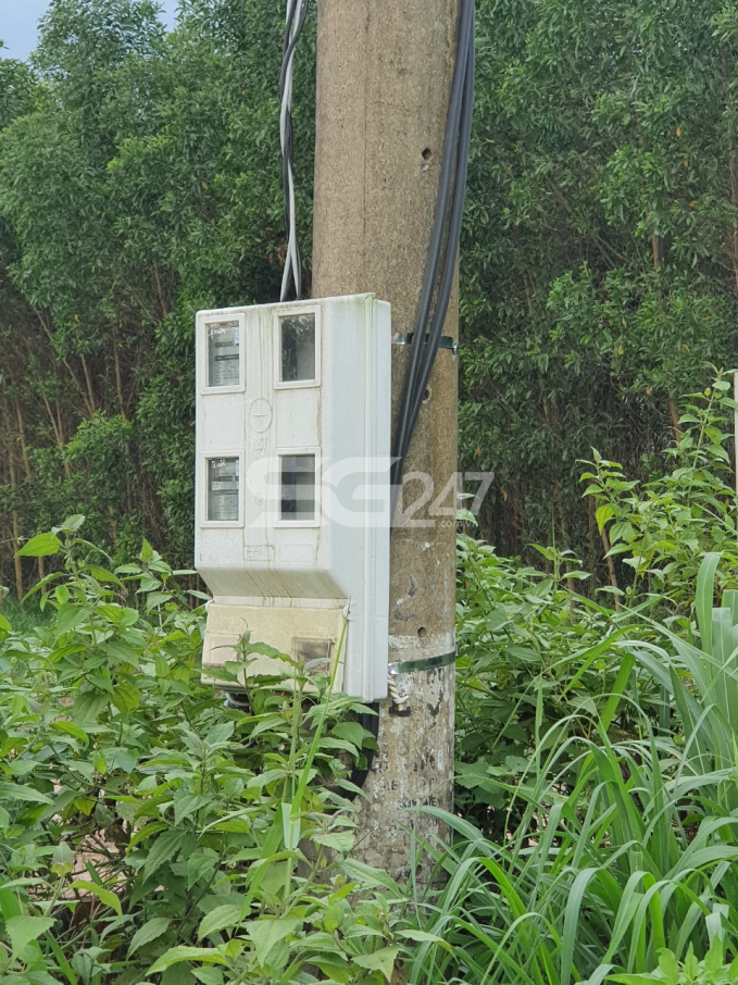 Công ty điện lực cũng đã lắp công tơ điện