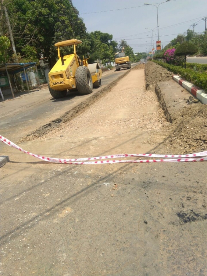 Công ty Xuân Hương thi công gói thầu Chỉnh trang đô thị trung tâm huyện Ia Pa (đường Hùng Vương)
