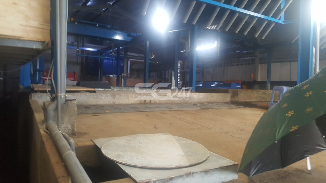 Hình ảnh máy móc, thiết bị bên trong xưởng sản xuất nước đá