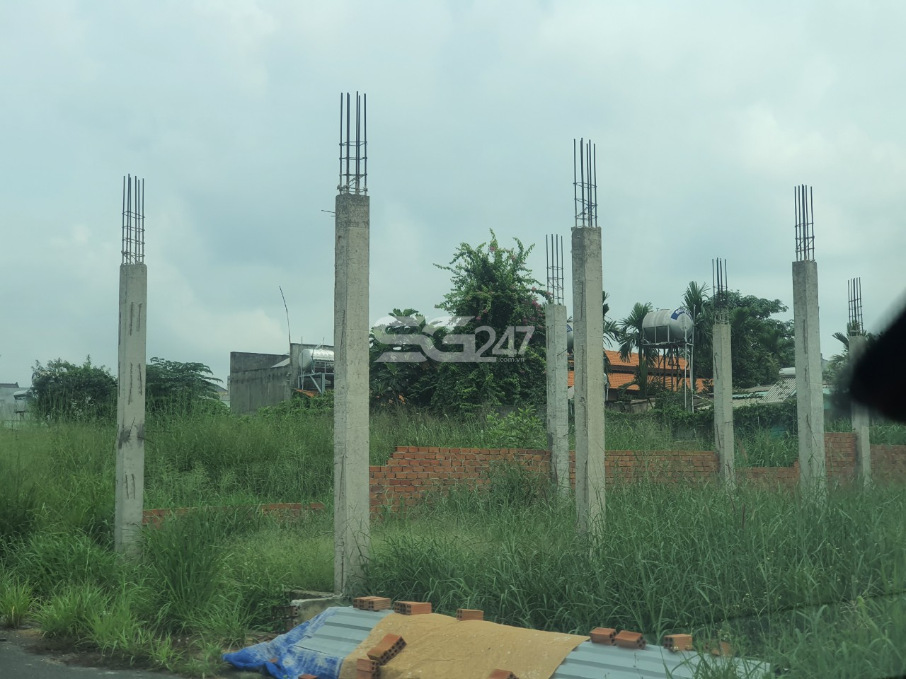 Tại thửa 308 hiện đang xây dựng không phép phép một công trình