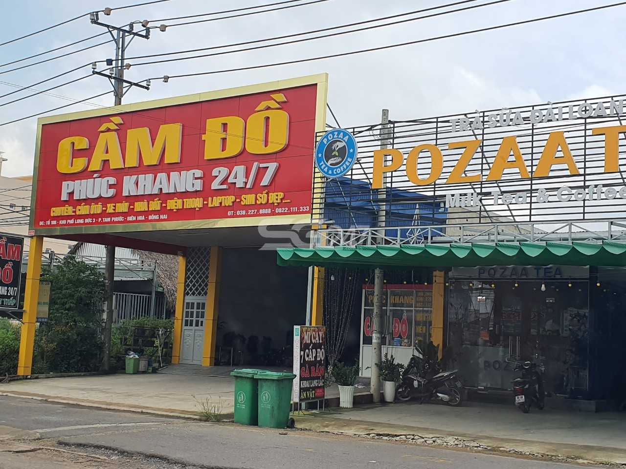 Nhà ở và các ki-ốt tại thửa 313