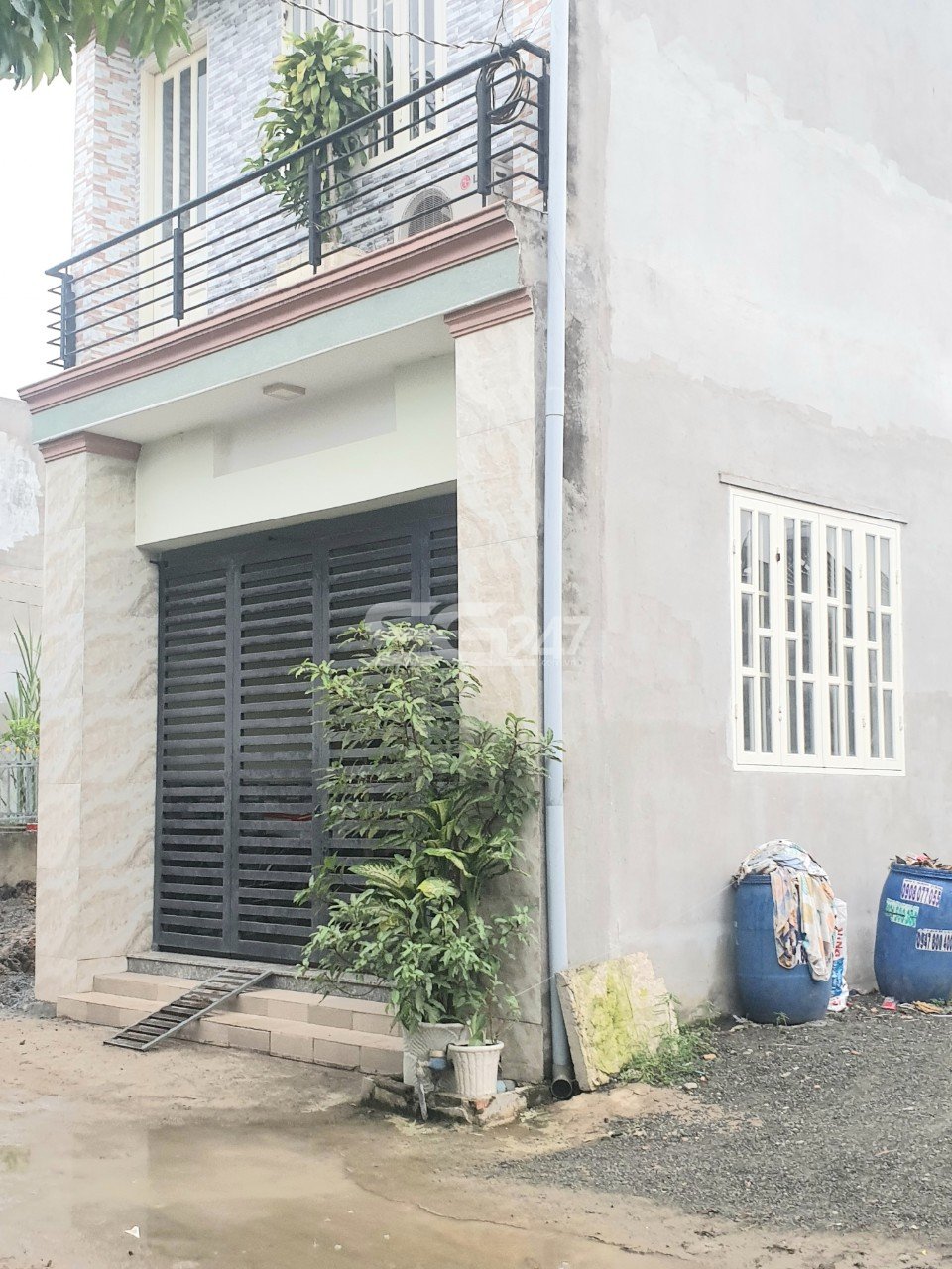Hình ảnh: Căn nhà kiên cố được xây dựng trên đất trồng lúa nước thuộc tờ 70 thửa 120 và 121 do ông Nguyễn Minh Nhân là chủ sử dụng tại phường Phước Tân, Biên Hòa, Đồng Nai