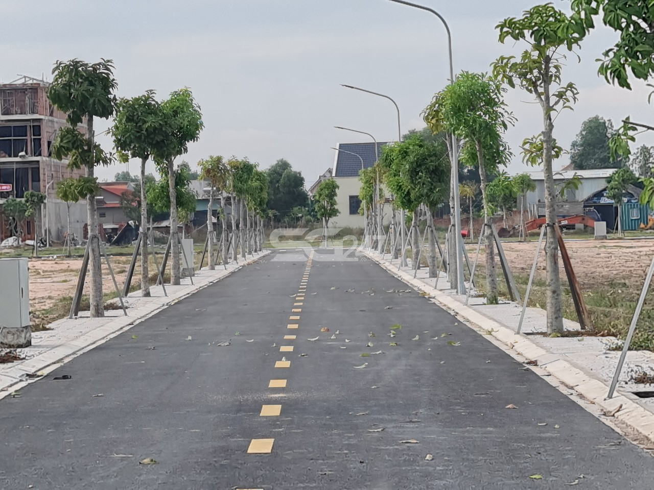 Hạ tầng đã được đầu tư theo văn bản chấp thuận phê duyệt hồ sơ thiết kế hạ tầng kỹ thuật theo mặt bằng tổng thể để thực hiện tách thửa đất số 4160 tờ bản đồ số 5 do ông Nguyễn Ngọc Hồ là chủ sử dụng