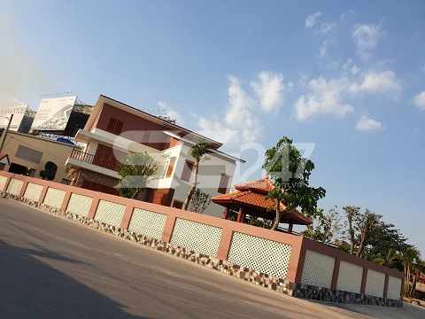 Bà Trần Thị Tuyết Trinh vẫn ngang nhiên xây dựng công trình biệt thự không phép bất chấp lệnh tháo dỡ của UBND tỉnh Đồng Nai và quy định của pháp luật