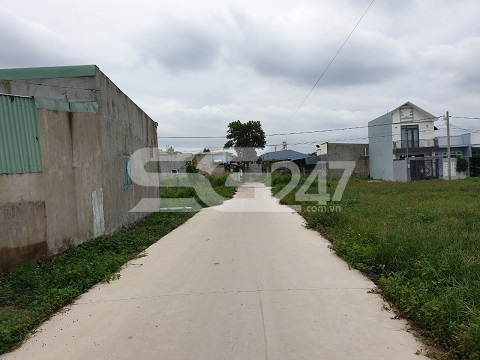 Hạ tầng và công trình nhà ở trái phép vẫn ngang nhiên tồn tại