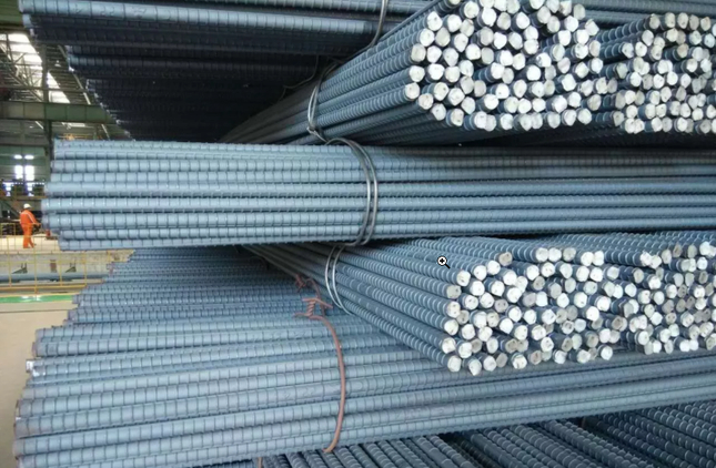 Cùng với việc xăng, dầu tăng đột biến, giá vật liệu xây dựng thời gian gần đây liên tục