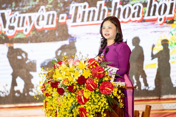 Đồng chí Nguyễn Thị Hải Nhung- Vụ trưởng Vụ Văn hóa dân tộc, Phó Trưởng Ban tổ chức Ngày hội phát biểu tổng kết Ngày hội. Ảnh: Đức Thành