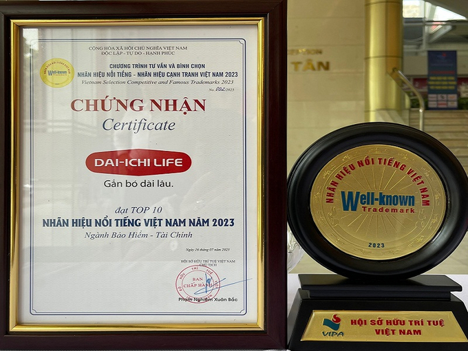  Dai-ichi Life Việt Nam vinh dự đạt danh hiệu “Top 10 Nhãn hiệu nổi tiếng Việt Nam 2023”